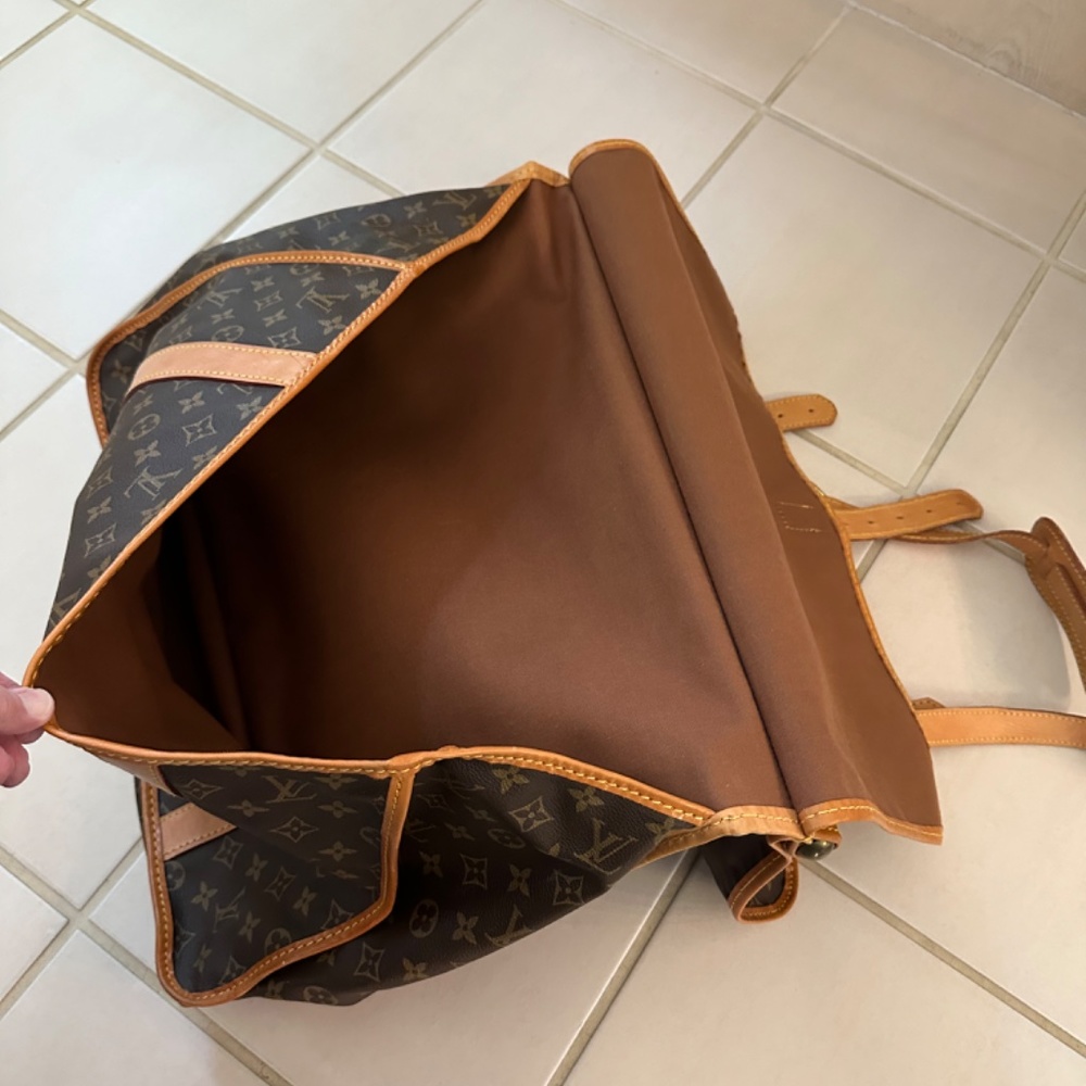 Vintage Travel Bag - Picture 3 of 8